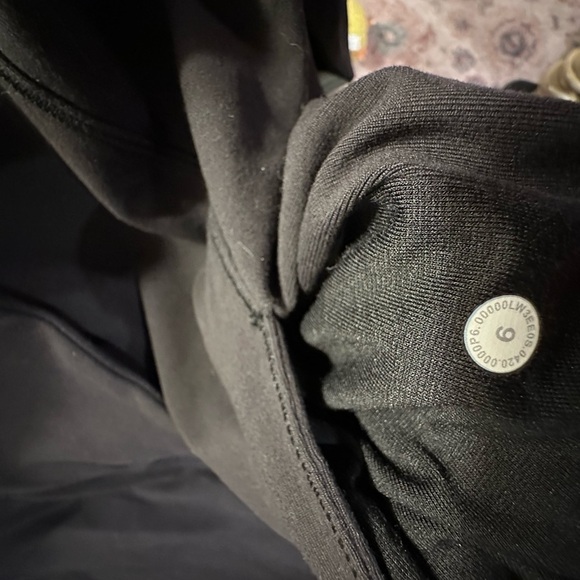 Lululemon Rulu Rally Wrap - Picture 6 of 9